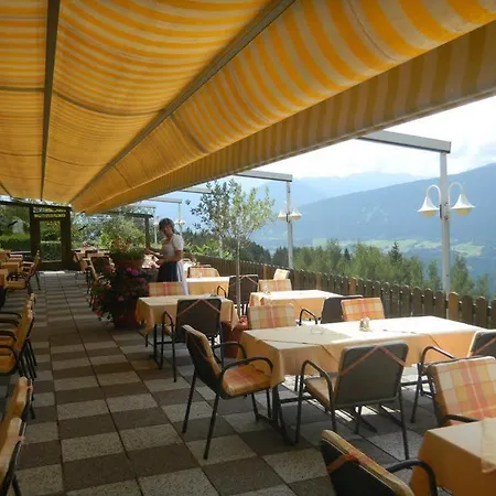 Konukevi Meilerhof 3*